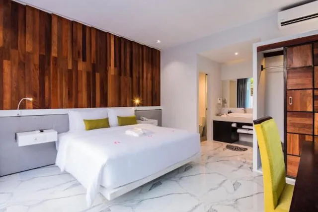 جناح شهر العسل فاخر بسرير كينج، King Rock Residence 1/3