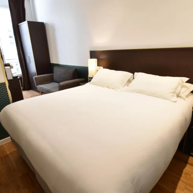 غرفة سوبيريور بسرير مزدوج، Hotel Bonne Nouvelle Paris 1/7