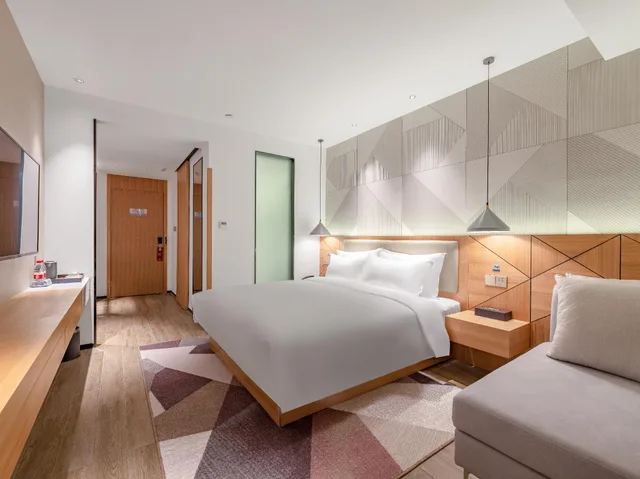 King Bed, City View, Borrman Hotel (Jining Rencheng District Government Zhongde Plaza) 1/1