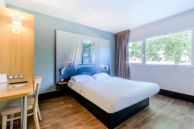 غرفة بسرير كوين، B&B HOTEL Besancon Chateaufarine 6/7