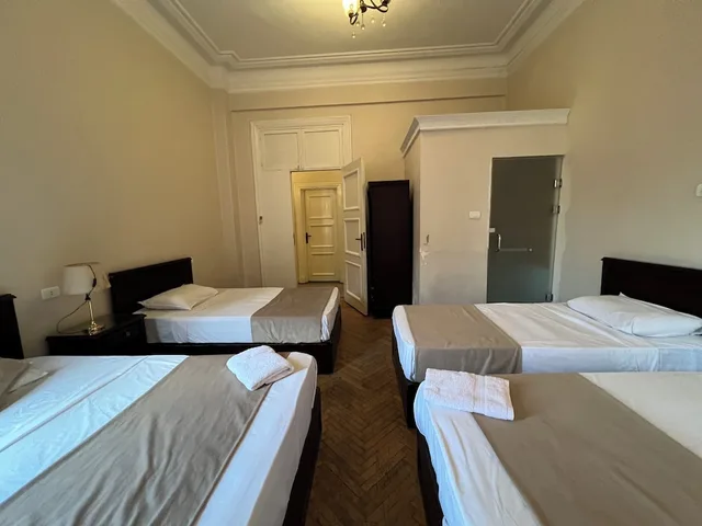 Basic, Triple, 3 Beds, Traveler Apos S House Hotel 4/10