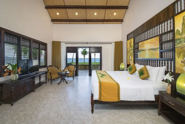 Bungalow, Queen Bed, Beach Front، Palm Garden Beach Resort & Spa 1/6