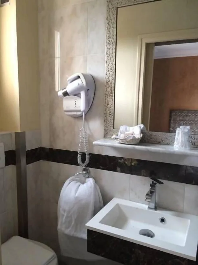 غرفة كلاسيكية بسرير مزدوج، Hotel Saint Alban 1/5