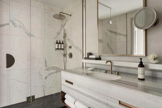 Mount Temple, Deluxe, 2 Queen Beds، Fairmont Chateau Lake Louise 8/10