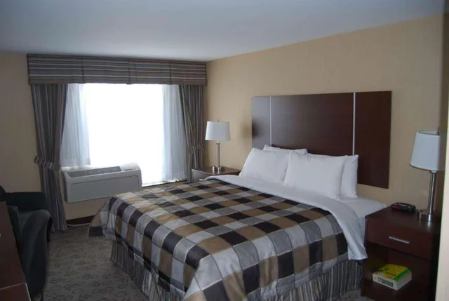 غرفة بسرير كوين، Days Inn By Wyndham Brampton 2/2