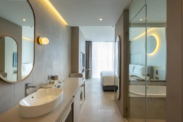 Deluxe, Double Bed, Akara Hotel Pattaya 5/10