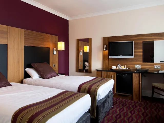 غرفة قياسية بسريرين منفصلين، Mercure Newcastle George Washington Hotel Golf and Spa 1/8