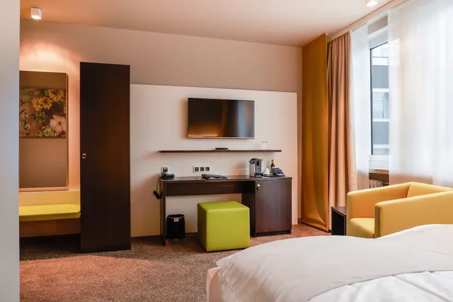 Deluxe, Double Bed, Hotel Platzhirsch 4/8