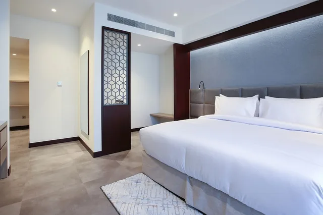 غرفة ديلوكس بسرير كينج بغرفة نوم واحدة، Sitara Hotel Apartment L.L.C 2/3