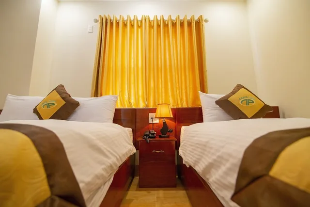 غرفة بسريرين منفصلين، Green Hotel - Hostel 1/4