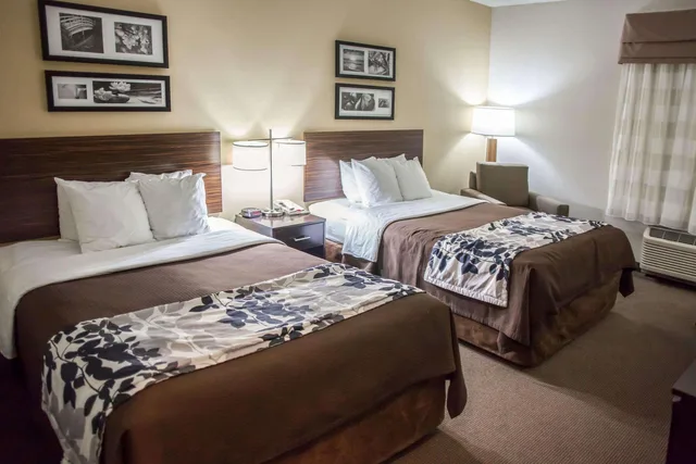 غرفة بسريرين كوين لذوي الإعاقة، Sleep Inn & Suites Liberty - Kansas City 1/2