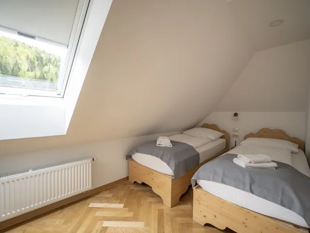 2 Bedrooms, Apartment, 2 Queen Beds, Apartment House Berghi Ii 2/10