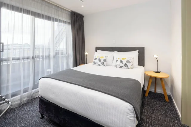 شقة بسرير كوين وسريرين منفصلين بغرفتي نوم، Hotel Give 1/10