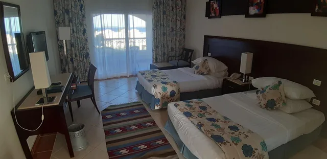 Room, Double Bed, Side Sea View، Concorde Moreen Beach Resort & Spa - All Inclusive 2/10