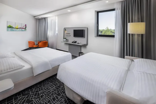 جناح جونيور بسرير كينج، Park Inn by Radisson Danube Bratislava 2/10