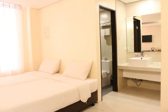 Family Suite, 1 Single and 3 Double Beds, Ocean View، Ocean Suites Boutique Hotel 2/10