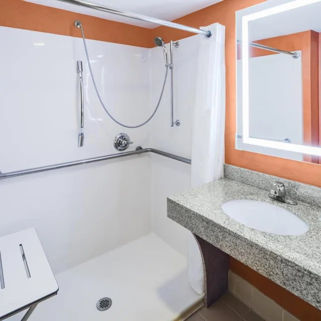 جناح استوديو بسرير كينج، Holiday Inn Express And Suites Duluth Mall Area 6/7