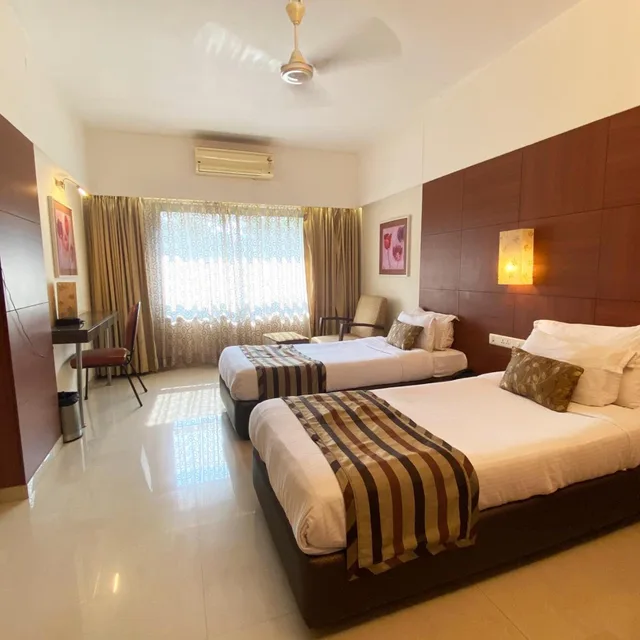 غرفة ديلوكس بسريرين منفصلين، Hotel Park Plaza 4/10