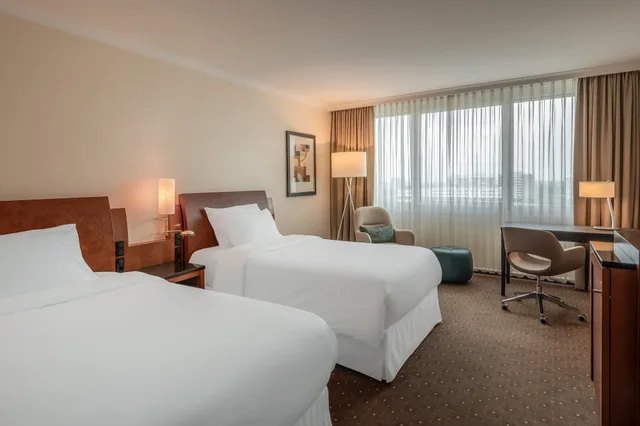 Westin, Club, Twin Beds, The Westin Grand Munich 1/4