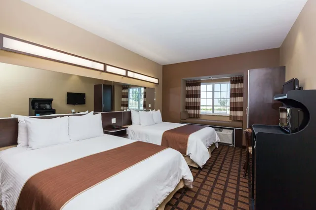 غرفة قياسية بسريرين كوين، Microtel Inn Suites By Wyndham Wheeler Ridge 1/2