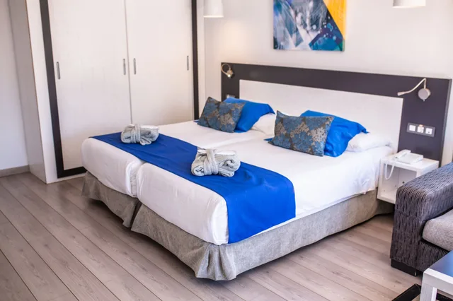 Tower, Junior Suite, Superior, Single, Twin Beds, Balcony، Servatur Casablanca Suites & Spa - Adults Only 1/10