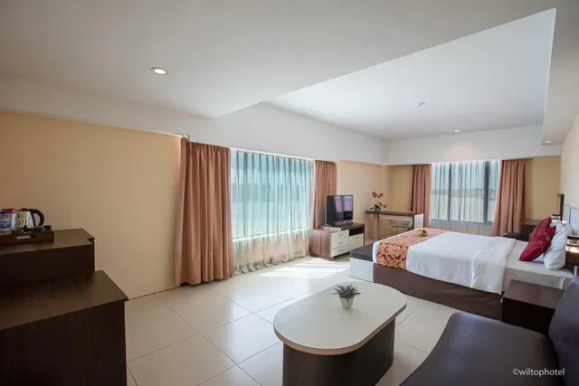جناح تنفيذي، Wiltop Hotel 2/2