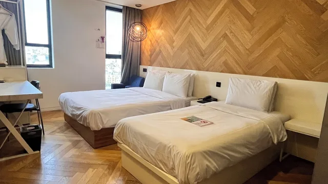 غرفة سوبيريور عائلية بسرير مزدوج وسرير فردي، Hotel The Designers LYJ Gangnam Premier 1/4