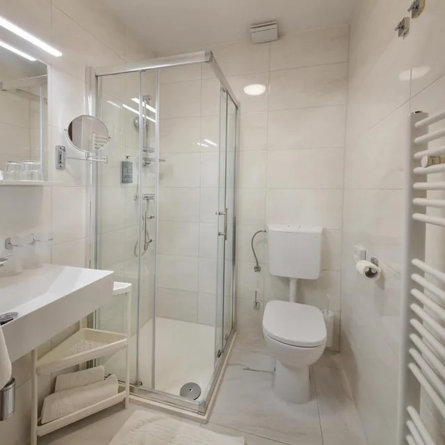 غرفة بسرير مزدوج أو سريرين منفصلين، Convent Hotel And Resort Adria Ankaran 9/10