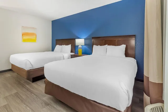 جناح بسريرين كوين، Comfort Inn Pinehurst NC 3/10