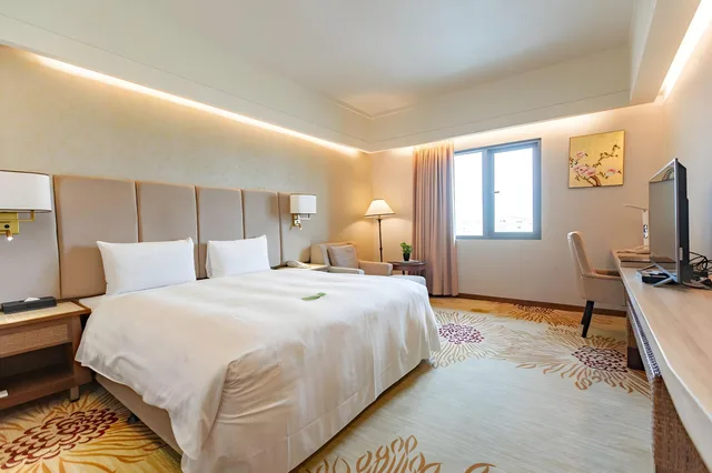 غرفة بزنس بسرير كوين، Jia Hsin Garden Hotel 2/2