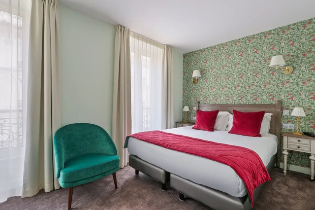 غرفة سوبيريور بسرير كوين، Hotel De Sevres 3/5