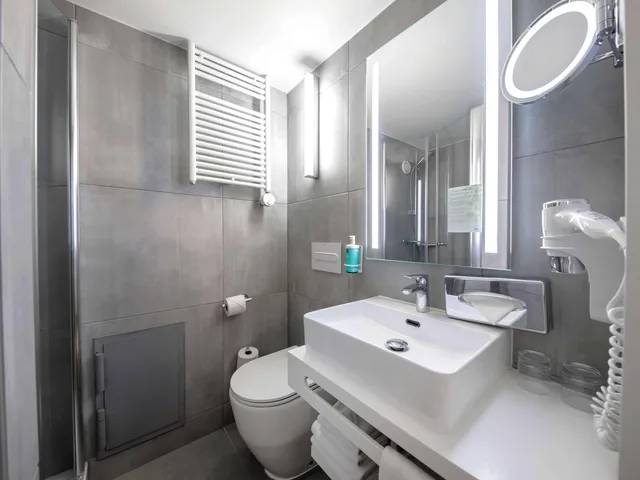 غرفة تنفيذية بسرير كوين بإطلالة على المدينة، Novotel Warszawa Centrum 7/9