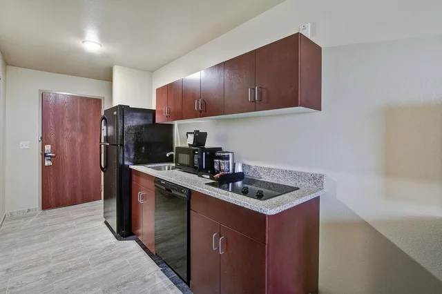 جناح بغرفة نوم واحدة، Cobblestone Hotel & Suites - Pulaski 8/9