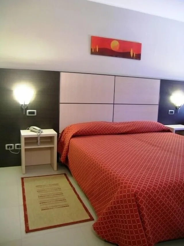 غرفة قياسية بسرير مزدوج، ALBERGO DELLA POSTA 2/3