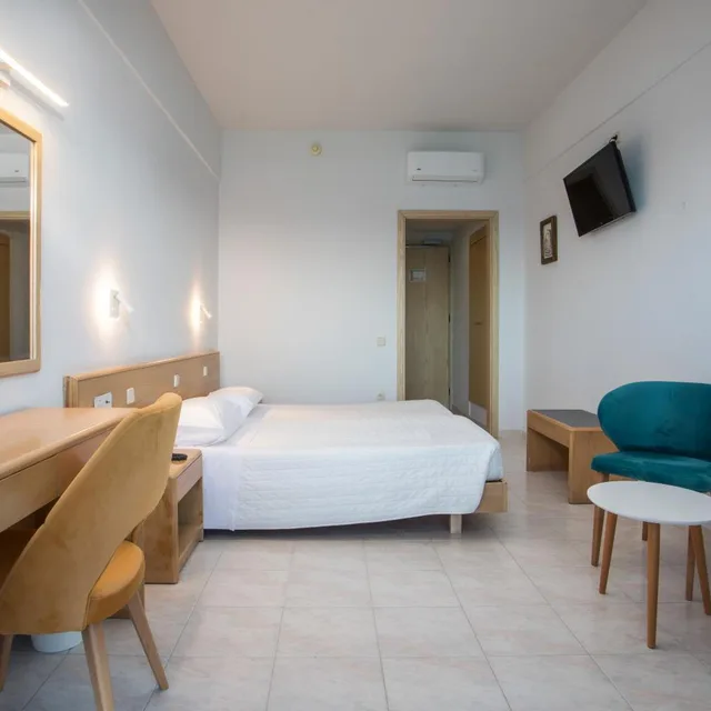 Standard, Side Sea View، Hotel Riviera 1/6