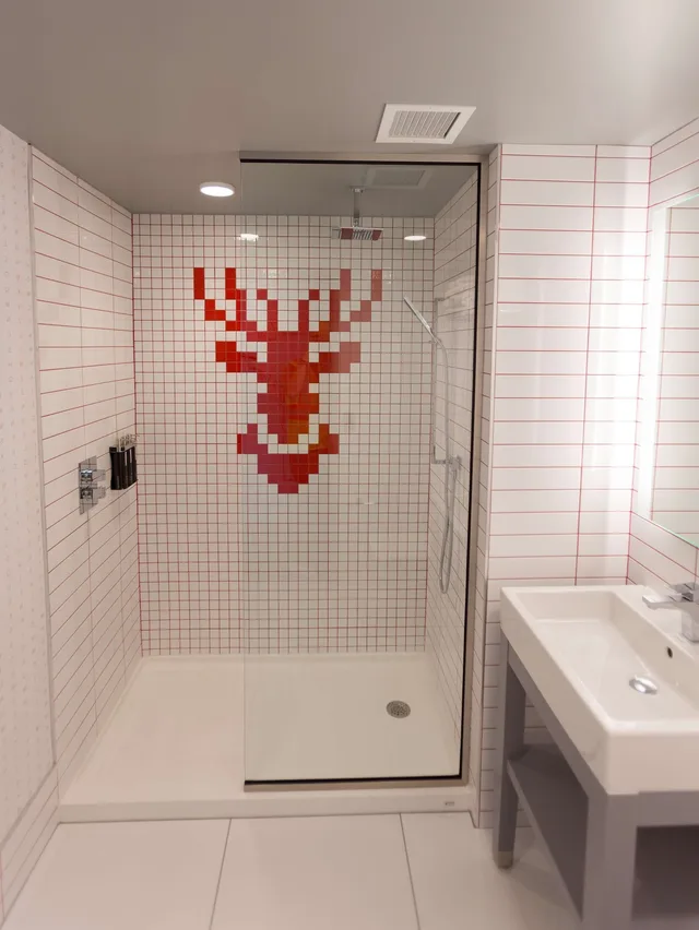 استوديو بسريرين كوين في طابق مرتفع، Radisson Red Minneapolis Downtown 4/5