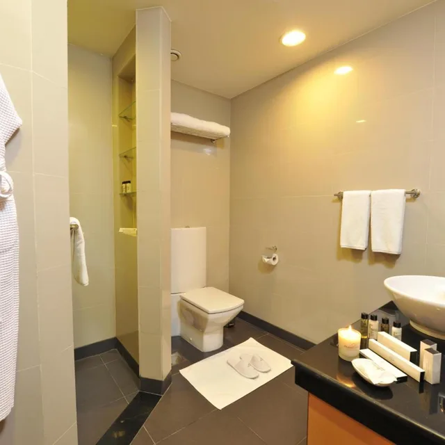 1 Bedroom, Deluxe, Apartment, Fraser Suites Seef Bahrain 4/7