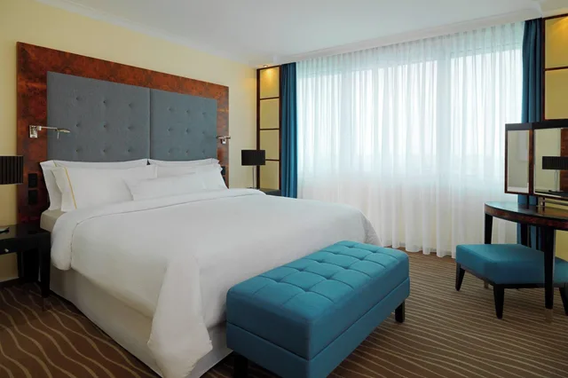 جناح ديلوكس بسرير كينج، The Westin Grand Munich 1/4