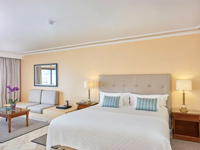 جناح بسرير مزدوج وسرير فردي، Ria Park Garden Hotel 1/4