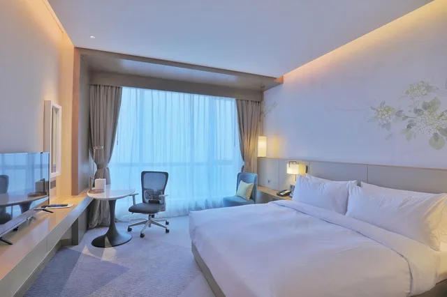 غرفة بسرير كينج، Hilton Garden Inn Changzhou Jintan 2/5