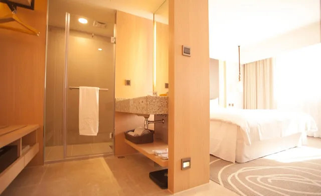 غرفة قياسية بسرير مزدوج، Inn By The Village 5/5