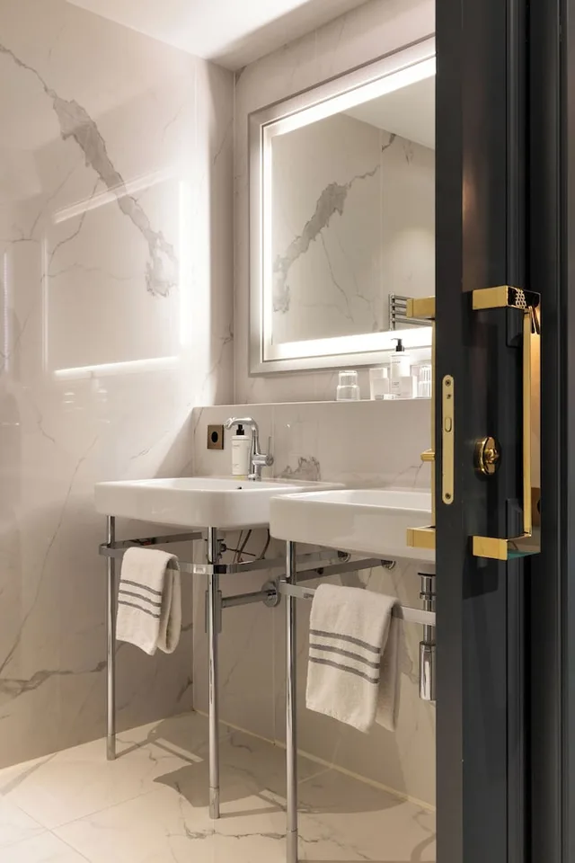 Afterworks, Executive, King Bed, Sofa, Normandy Hotel Paris - Saint-Honore 5/5
