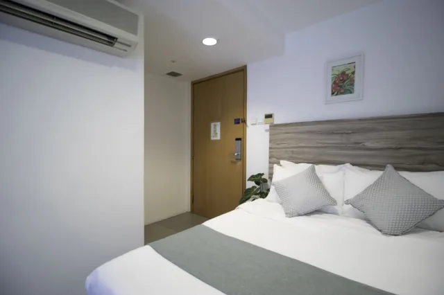 غرفة سوبيريور بسرير كوين، Victoria Hotel, a NuVe Group Collection 3/10