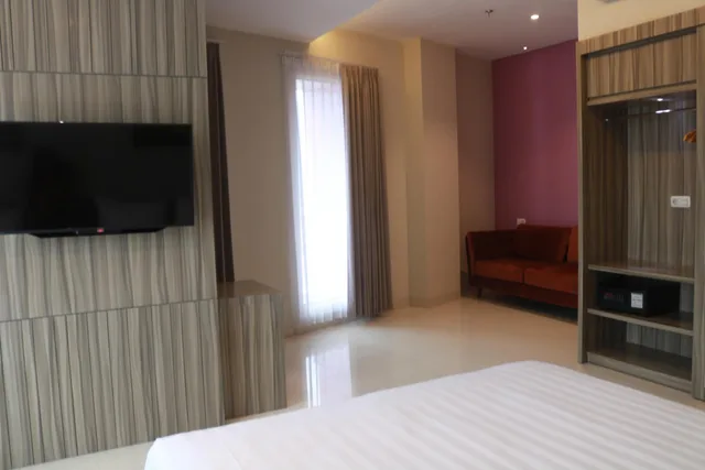 غرفة عائلية بسرير فردي، Surabaya River View Hotel 3/7