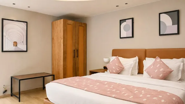 Executive, Double Bed, HOTEL POONAM HAVELI 1/10