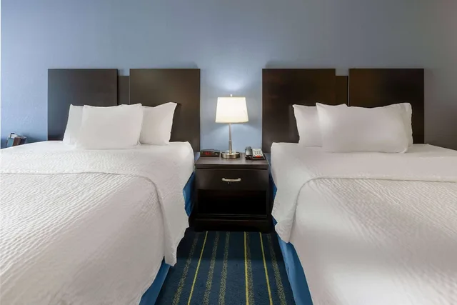 غرفة بسريرين كوين للمدخنين، Days Inn by Wyndham Charles Town/Harpers Ferry 2/6
