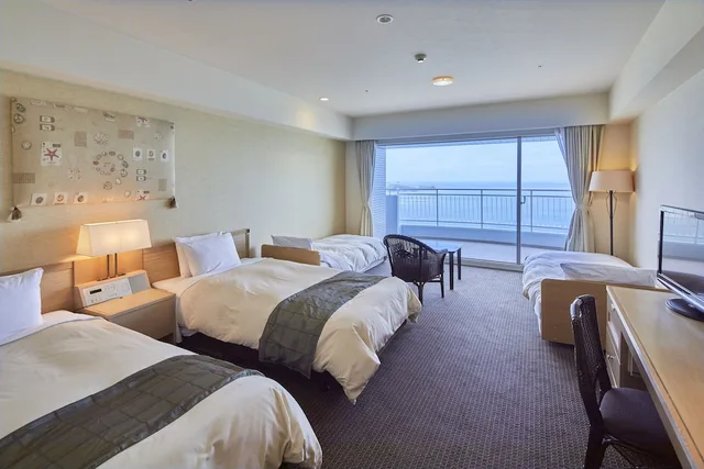 غرفة ثلاثية بثلاثة أسرّة بإطلالة على البحر، Hotel Harvest Nankitanabe 4/10