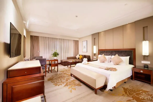 غرفة تنفيذية بسرير كينج وسرير كوين، Yue Hua Hotel Shanghai 1/1