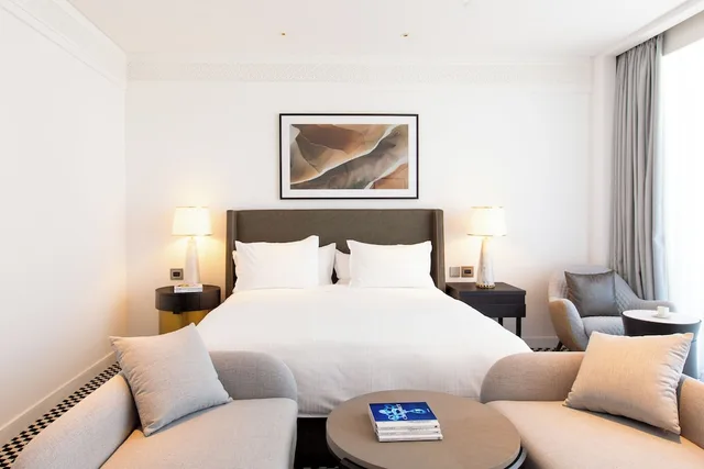 جناح جونيور بسرير كينج، Fairmont La Marina Rabat-Salé 2/8