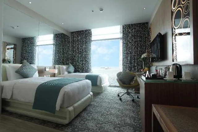 Parkview Twin Room، Hotel H2o 1/2